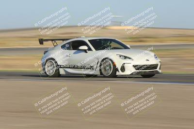 media/Oct-04-2025-OnGrid (Sat) [[44bd565ffa]]/Blue Group/SunSet/